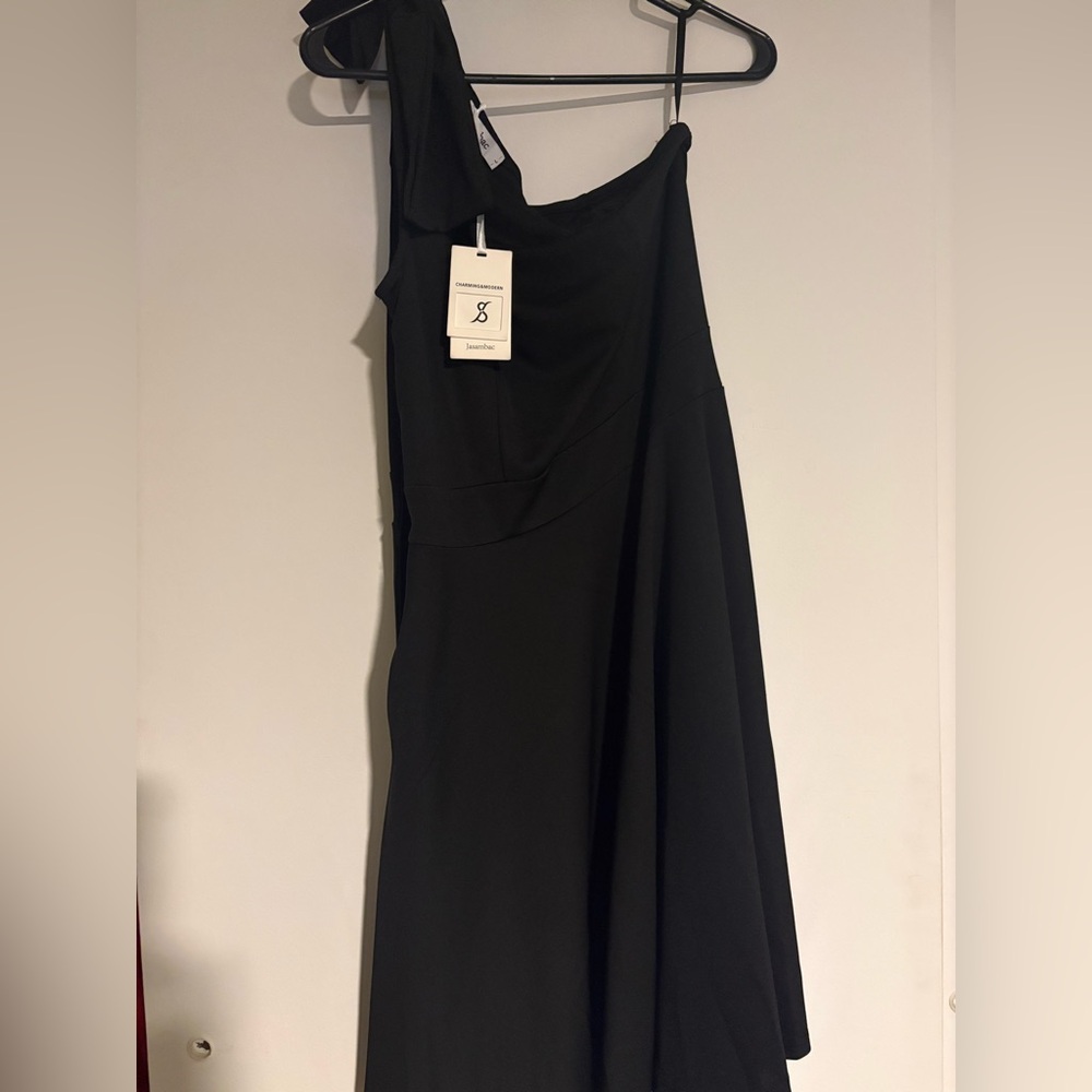 Elegant Black Dress
